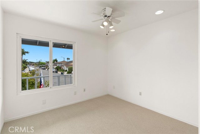 Detail Gallery Image 27 of 52 For 21941 Oceanview Ln, Huntington Beach,  CA 92646 - 4 Beds | 2/1 Baths