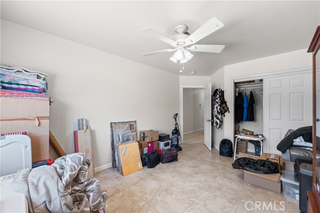 9824 Evelyn Avenue, California City CA: https://media.crmls.org/medias/9631326e-4076-40a0-9d3e-6a502865fc02.jpg