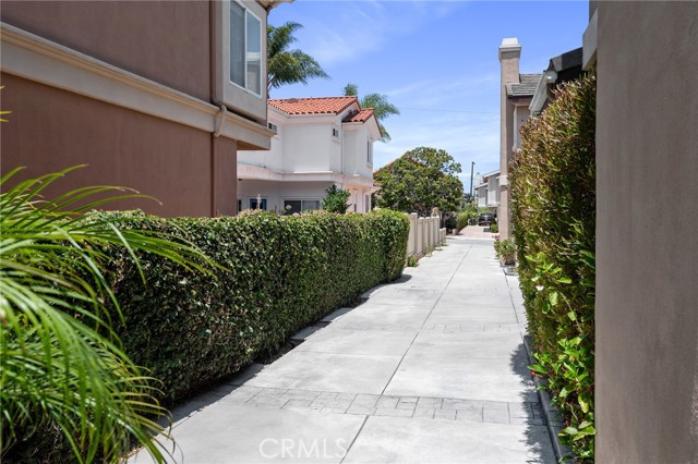 2226 Nelson Avenue, Redondo Beach, California 90278, 4 Bedrooms Bedrooms, ,2 BathroomsBathrooms,Residential,Sold,Nelson,SB22119985
