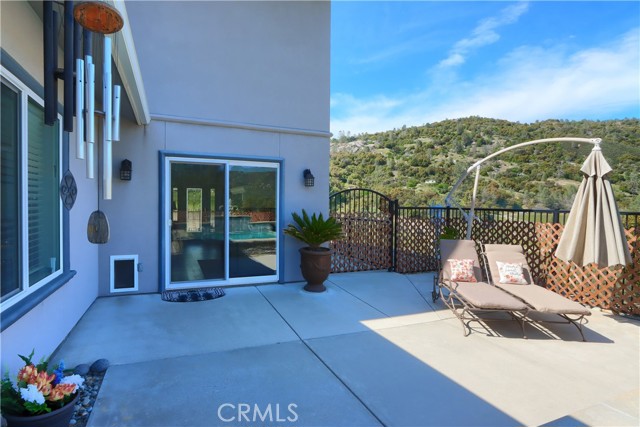 Detail Gallery Image 40 of 66 For 42038 Empty Creek, Oakhurst,  CA 93644 - 3 Beds | 2 Baths