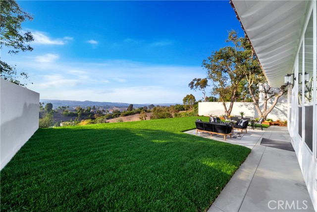 24471 Los Serranos Drive, Laguna Niguel CA: https://media.crmls.org/medias/963312c7-7808-4f0d-8687-158e4c44840f.jpg