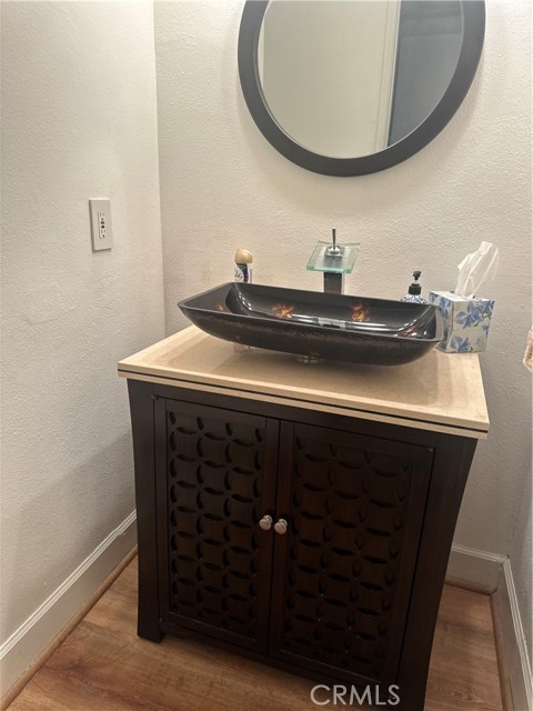 Detail Gallery Image 23 of 37 For 2217 Vanderbilt Ln #8,  Redondo Beach,  CA 90278 - 2 Beds | 1/1 Baths