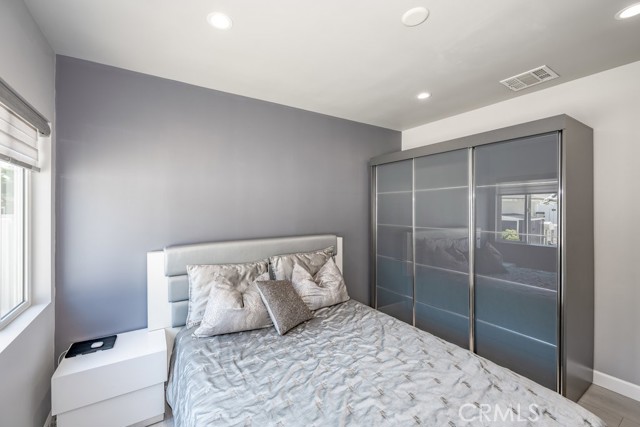 Detail Gallery Image 12 of 19 For 6146 Morella Ave, North Hollywood,  CA 91606 - 3 Beds | 2 Baths