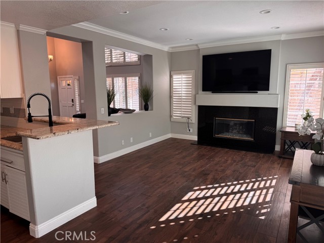 Detail Gallery Image 8 of 13 For 147 Encantado, Rancho Santa Margarita,  CA 92688 - 3 Beds | 2/1 Baths