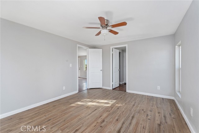 6320 Cholame Road, Phelan CA: https://media.crmls.org/medias/9636ca16-02ea-452c-9367-4296dbab29d7.jpg