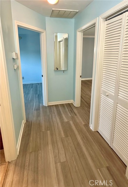 Detail Gallery Image 13 of 40 For 11138 Aqua Vista St #3,  Studio City,  CA 91602 - 2 Beds | 1/1 Baths