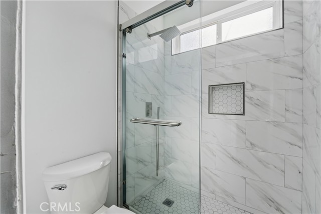 Detail Gallery Image 13 of 14 For 8659 Chestnut, South Gate,  CA 90280 - 2 Beds | 1 Baths