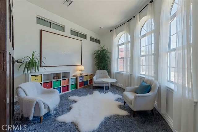 Detail Gallery Image 22 of 39 For 5334 S Victoria Ave, Los Angeles,  CA 90043 - 4 Beds | 3 Baths