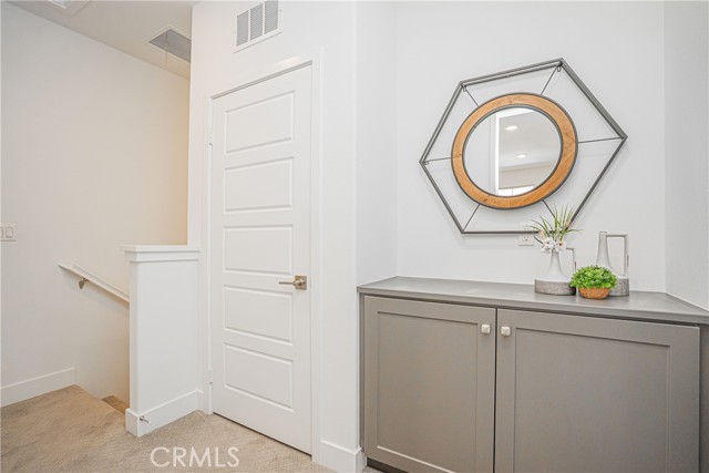 18292 Iris Lane, Yorba Linda CA: https://media.crmls.org/medias/9637d30d-f5cf-4701-8e3d-97553d2a1d9f.jpg