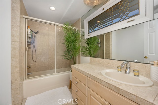 Detail Gallery Image 33 of 41 For 4033 Cody Rd, Sherman Oaks,  CA 91403 - 3 Beds | 2 Baths