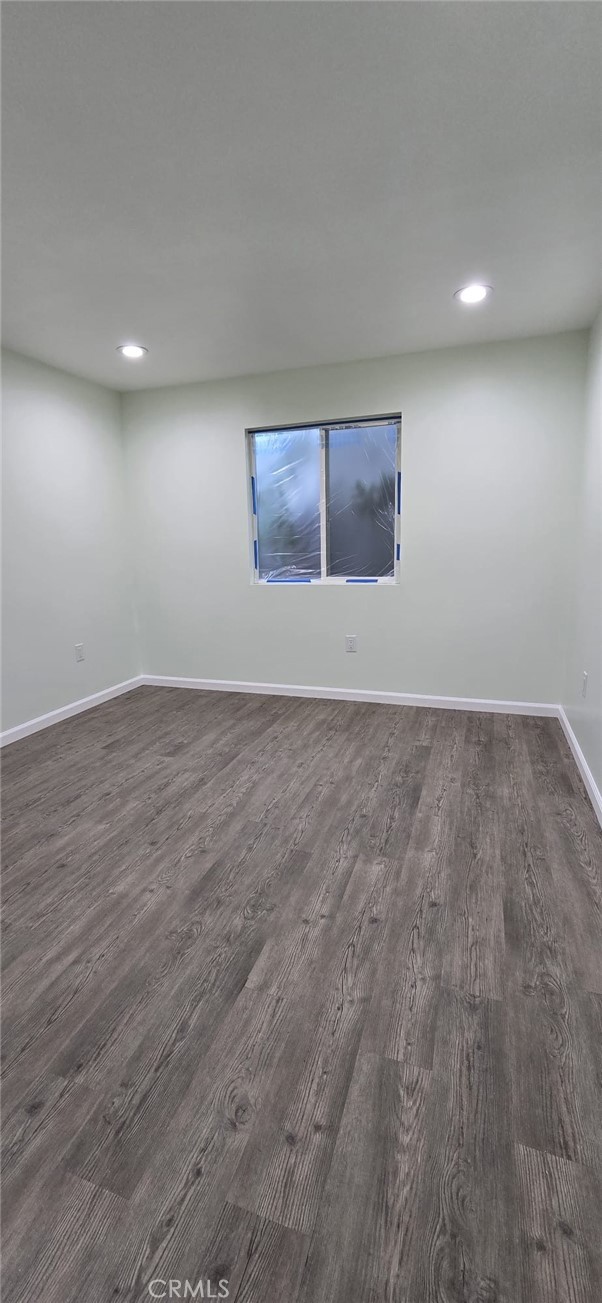 7728 Chimineas Avenue, Reseda CA: https://media.crmls.org/medias/96384e42-f364-4903-b7ff-8679d7b6a77d.jpg