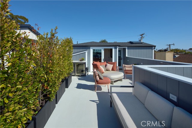 Detail Gallery Image 25 of 30 For 418 Larkspur, Corona Del Mar,  CA 92625 - 4 Beds | 4 Baths