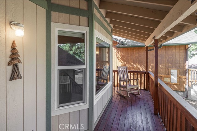 Detail Gallery Image 4 of 63 For 366 Mason Ln, Big Bear City,  CA 92314 - 5 Beds | 4/1 Baths