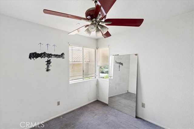 7524 Sunny Ridge, Highland CA: https://media.crmls.org/medias/963bf59a-0de7-43e1-8bb1-9da8b72b495a.jpg