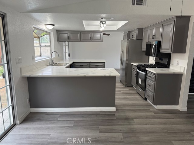 Front Image Thumbnail for CRTR26168823