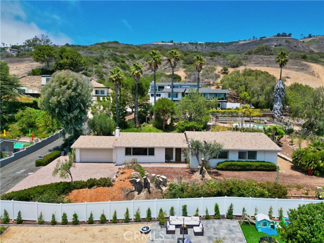 6323 Tarragon Road, Rancho Palos Verdes, California 90275, 4 Bedrooms Bedrooms, ,2 BathroomsBathrooms,Residential,Sold,Tarragon,SB22157270