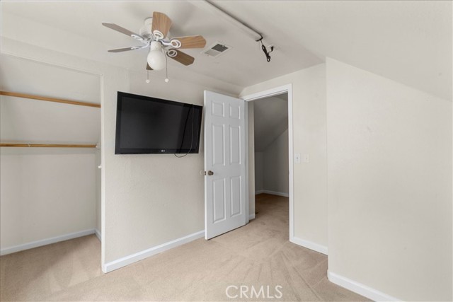 619 Rose, Twin Peaks CA: https://media.crmls.org/medias/963dd755-5666-4d6b-88cc-bbea0a35ca39.jpg