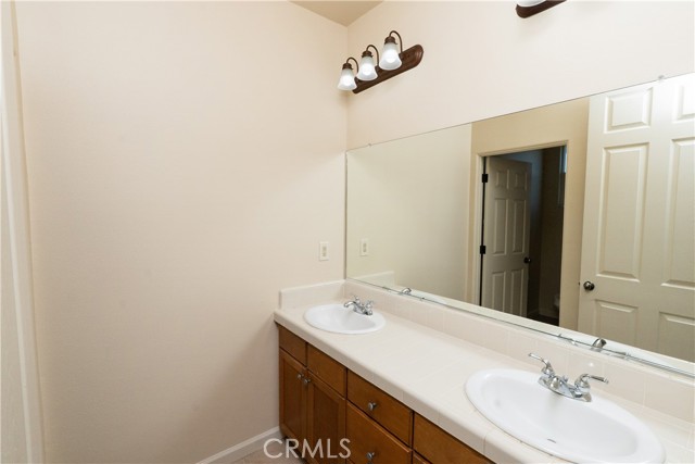 Detail Gallery Image 57 of 68 For 8185 Lakeshore Dr, Chowchilla,  CA 93610 - 5 Beds | 4 Baths