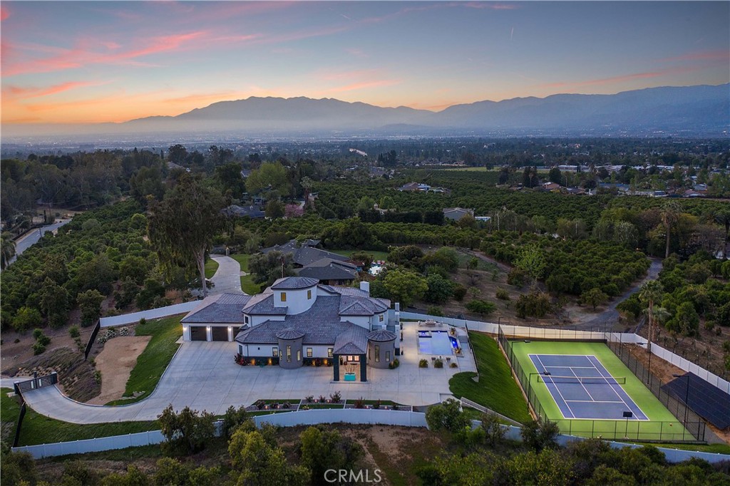 1693 Marion Road, Redlands, CA 92374