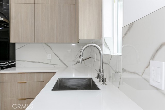 15009 Wyandotte Street, Van Nuys CA: https://media.crmls.org/medias/96405a7d-88ff-4086-b1da-1aa8a634c37c.jpg