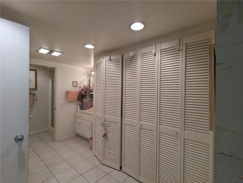 Detail Gallery Image 12 of 20 For 2296 via Puerta #B,  Laguna Woods,  CA 92637 - 2 Beds | 2 Baths