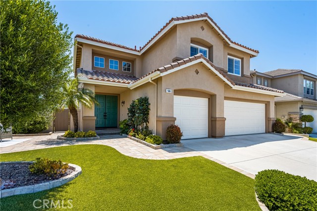 14 Celonova Place, Lake Forest CA: https://media.crmls.org/medias/96413e4b-dfc0-4c79-8546-a69fd0d7dfe9.jpg