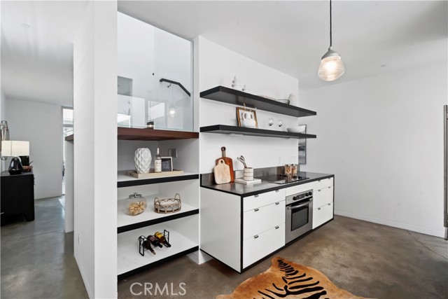 1121 Abbot Kinney Boulevard, Venice CA: https://media.crmls.org/medias/96420c7f-1881-4ce1-a582-a8e378687ce6.jpg