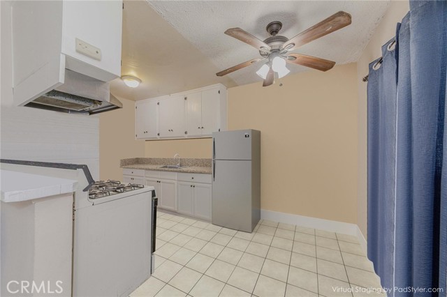 1236 N Dresden Place, Anaheim CA: https://media.crmls.org/medias/96425aa0-81dc-479b-a791-3f3daedabd4e.jpg