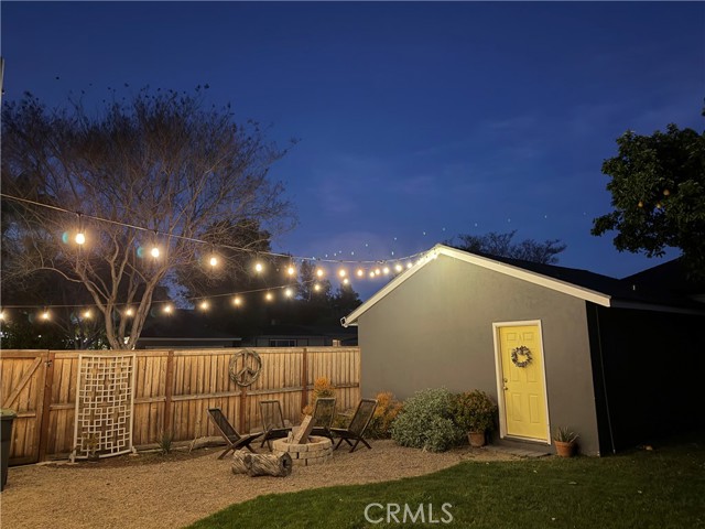 Detail Gallery Image 35 of 44 For 2539 Santiago, Santa Ana,  CA 92706 - 3 Beds | 2 Baths