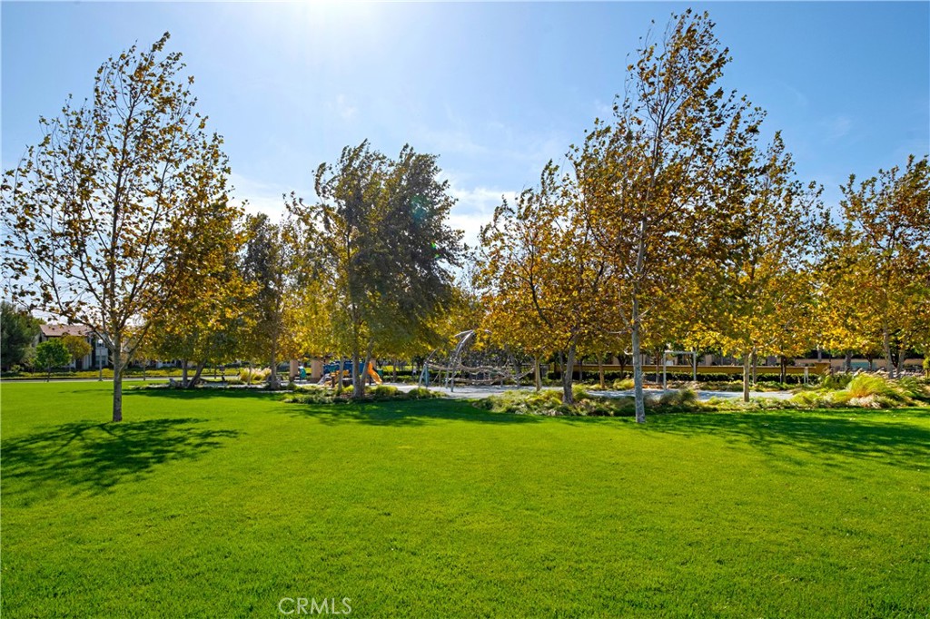 https://media.crmls.org/medias/96443398-7456-4cc8-926e-485ebb9db1a6.jpg?preset=X-Large