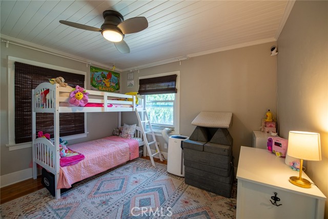 922 W 3rd Street, San Pedro CA: https://media.crmls.org/medias/96445948-0fbf-4c53-8f59-17618f85d2ac.jpg