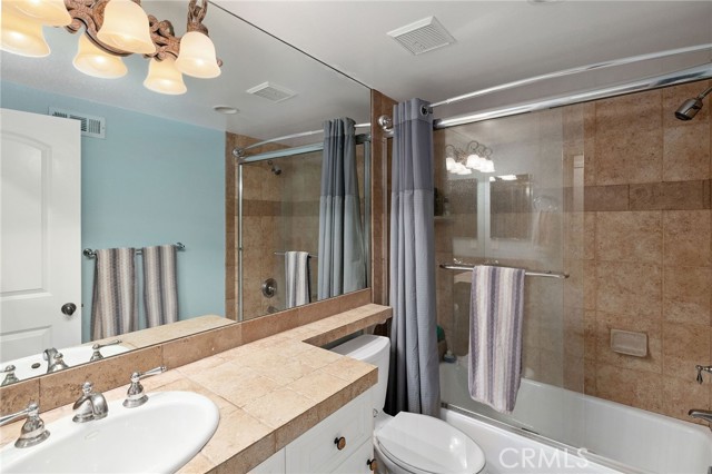 1420 Elm Avenue, Manhattan Beach, California 90266, 5 Bedrooms Bedrooms, ,4 BathroomsBathrooms,Residential,Sold,Elm,SB22077331