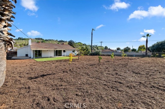 Detail Gallery Image 36 of 37 For 7695 Lakeside Dr, Jurupa Valley,  CA 92509 - 3 Beds | 2 Baths