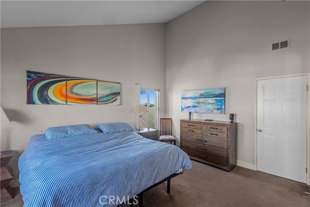 Detail Gallery Image 17 of 43 For 706 Oceanhill, Huntington Beach,  CA 92648 - 3 Beds | 2/1 Baths