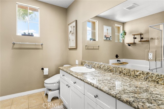 17230 Newhope Street, Fountain Valley CA: https://media.crmls.org/medias/9647872d-319f-483a-bb26-50301fff3138.jpg