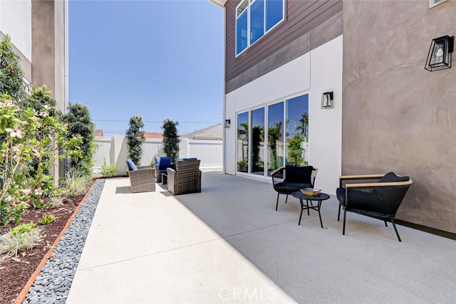 Detail Gallery Image 41 of 42 For 2321 Clark Ln a,  Redondo Beach,  CA 90278 - 4 Beds | 4/1 Baths