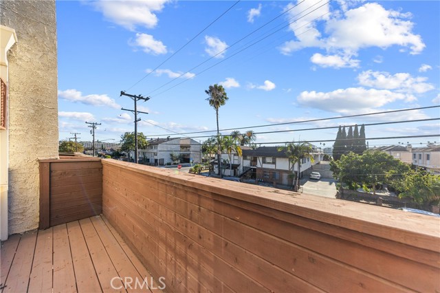 Detail Gallery Image 20 of 32 For 406 N Lincoln Ave a,  Monterey Park,  CA 91755 - 3 Beds | 3 Baths