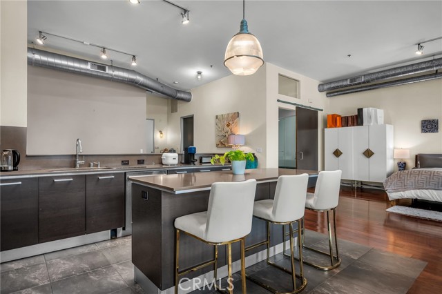 Detail Gallery Image 11 of 21 For 13320 Beach #202,  Marina Del Rey,  CA 90292 - 2 Beds | 2 Baths