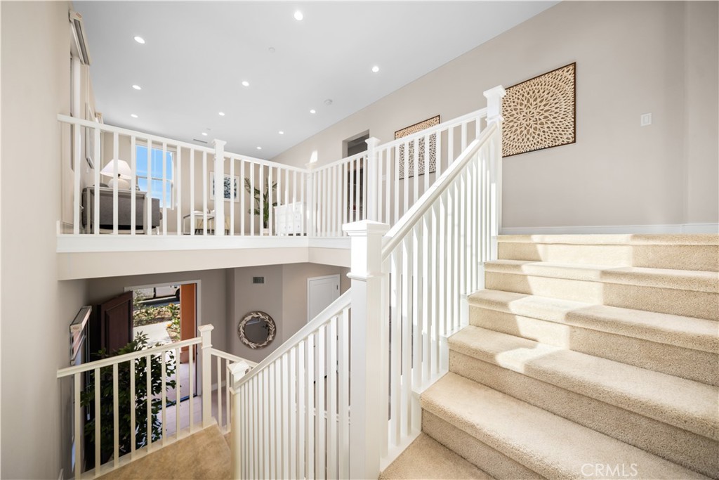 9648612d D532 472e 80a0 C5ad19a83486