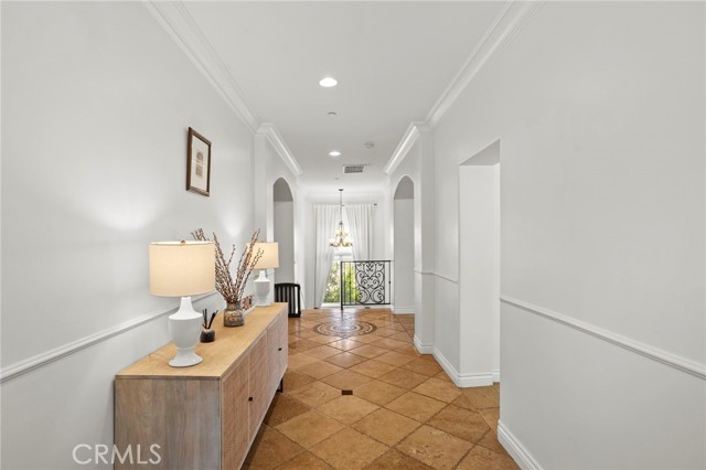 Detail Gallery Image 19 of 41 For 9369 Hillrose, Sunland,  CA 91040 - 4 Beds | 4 Baths