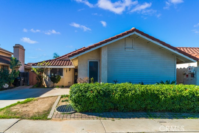 Image 3 for 162 Mistletoe Dr, Corona, CA 92879