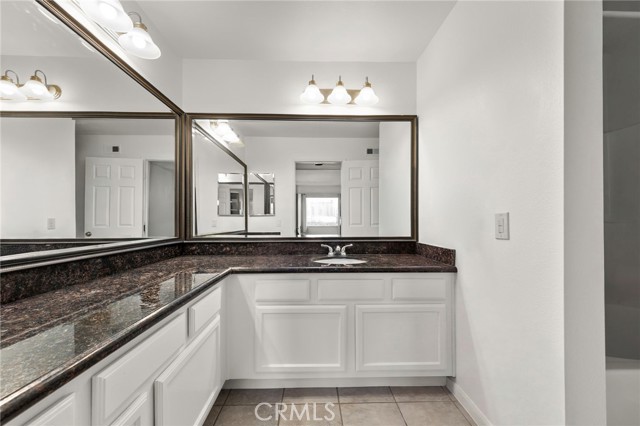 Detail Gallery Image 17 of 39 For 3440 Hathaway Ave #323,  Long Beach,  CA 90815 - 1 Beds | 1 Baths