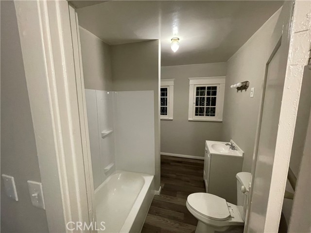 210 North Berendo Street photo 18