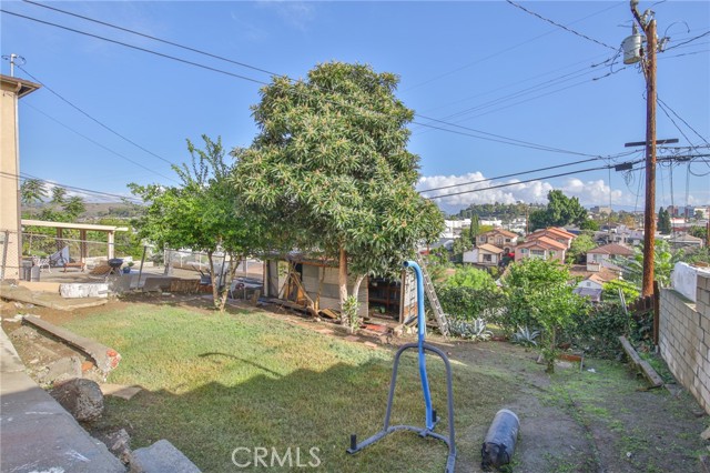 Detail Gallery Image 22 of 27 For 1504 Attridge Ave, Los Angeles,  CA 90063 - 3 Beds | 3 Baths