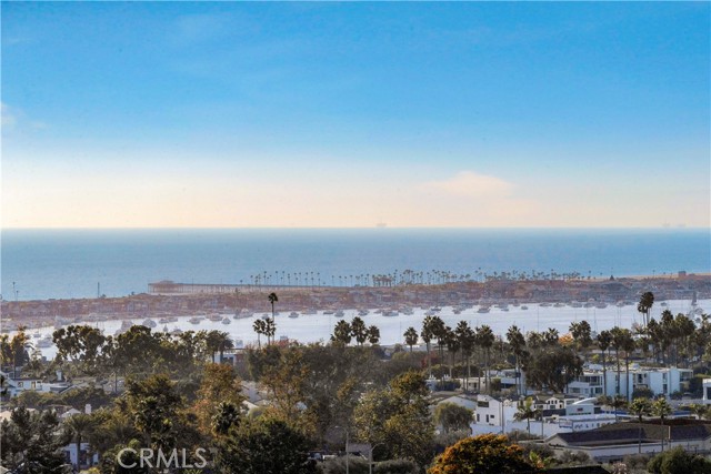 Detail Gallery Image 1 of 75 For 2720 Pebble Dr, Corona Del Mar,  CA 92625 - 5 Beds | 4/1 Baths