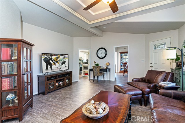 Detail Gallery Image 6 of 33 For 27250 Murrieta Rd #283,  Menifee,  CA 92586 - 3 Beds | 2 Baths