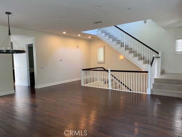 13070 Discovery Creek, Los Angeles CA: https://media.crmls.org/medias/964db3fe-2779-4a67-8f97-f327fd8b6bf5.jpg