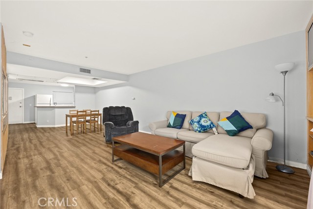 321 N orange, Monterey Park CA: https://media.crmls.org/medias/964dede1-d041-4a36-bda7-e6847c1cebb9.jpg