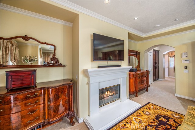 Detail Gallery Image 38 of 65 For 652 Fairway Dr, Redlands,  CA 92373 - 5 Beds | 4/1 Baths