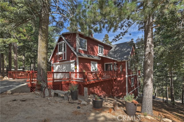 Detail Gallery Image 1 of 28 For 276 Augusta Ct, Lake Arrowhead,  CA 92352 - 3 Beds | 2/1 Baths